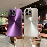 Capa iPhone com Proteção: Estilo Aurora e Lente Segura - imagem 2