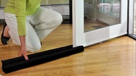 Veda Porta Rolinho Premium: Isolamento Térmico, Acústico e Proteção Completa contra Insetos e Luz (120cm) - imagem 1