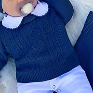 Saída de Maternidade Menino Tricô Marinho: Charme e Conforto - imagem 1