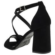 Sandália Salto Bloco: Elegância e Conforto! - imagem 2