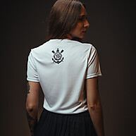 Camisa Corinthians Dry Branca Feminina: Estilo e Conforto - imagem 2