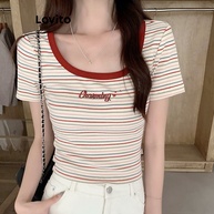 Camiseta Listrada Lovito: Estilo e Conforto! - imagem 2