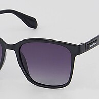conforto-e-estilo-preto-c1-poppy-loose-hang-sol-de-oculos