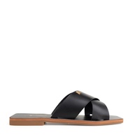 conforto-e-estilo-preto-couro-rasteira