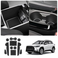 Kit Completo Forro Console Central e Porta-Copos Antiderrapante Toyota Corolla Cross 2022-2024 - imagem 1