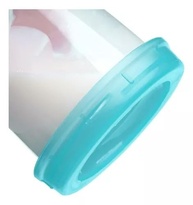 Kit 4 Copos Potes para Leite Materno 60ml com Tampa - Segurança e Conveniência para Mães Modernas - imagem 4