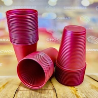 Copos Vermelhos Perolados: Festa Inesquecível! - imagem 1