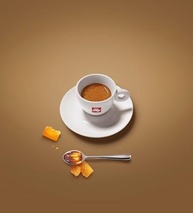 costa-em-illy-rica-cafe-grao-250g-lata