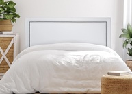 Cabeceira Casal Reta Luxo 140x60 em Courino Branco com Tachas Fumê - Modernidade e Sofisticação para seu Quarto - imagem 1