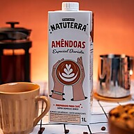 cremosa-acucar-natuterra-sem-amendoas-barista-1l-e