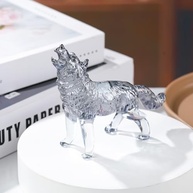 Estátua de Lobo em Cristal K9 - Presente Simbólico e Decorativo para Amantes de Animais - imagem 5