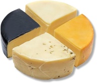 Kit 8 Queijos da Serra da Mantiqueira 1kg - Kit 4 Queijos - Parmesão, Prato, Reino e Provolone Fresco Defumado Condimentado + Kit 4 Queijos Parmesão - Tradicional, Temperado, Defumado e Capa Preta. - imagem 3