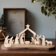 Conjunto de Presépio em Madeira 13 Peças - Decoração Natalina Minimalista e Boho - imagem 5