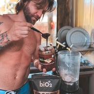 Pasta de Amendoim com Cacau biO2 900 g, Vegana e sem Glúten - imagem 4