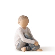 Willow Tree Caring Child - Figura de Menino em Jeans Azul | 7 cm de Puro Afeto - imagem 1