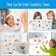 40 Adesivos de Gel Espacial Reutilizáveis - Planetas, Foguetes e Astronautas para Decoração Infantil - imagem 5