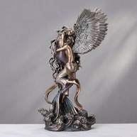 Estátua dos Amantes de Anjo e Sereia - Escultura Romântica de Arte por Selina Fenech - imagem 3