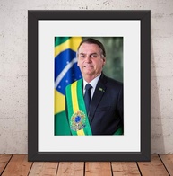 Quadro Decorativo Bolsonaro - Foto Oficial em Moldura de Madeira com Vidro e Paspatur 46x56cm - imagem 1