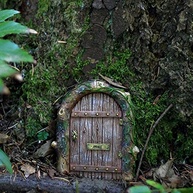 Gnomo Mágico de Jardim - Decoração Encantadora em Resina com Detalhes Manuais - imagem 4