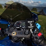 Meia "Não Toque" para Reservatório de Freio de Moto - Estilo e Proteção - imagem 4