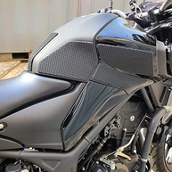 Protetor de Tanque Lateral Yamaha MT-03 MT-25 (2020-2025) - Adesivo de Tração para Joelho - Preto - imagem 5