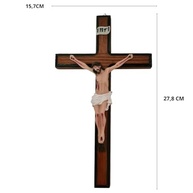 Crucifixo de Parede em Resina e Madeira - 27,8 cm | Decoração Sagrada com Detalhes Exclusivos - imagem 3