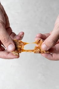 de-pe-moca-600g-leite-com-feito-moca-display