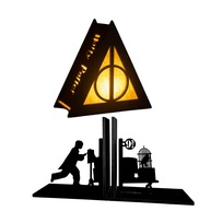 Aparador de Livros com Luminária LED Inspiração Harry Potter - Plataforma 9 3/4 com Insígnia Mágica - imagem 1