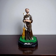 Escultura de São Francisco de Assis em Resina 10cm - Imagem Religiosa Detalhada para Decoração e Presente - imagem 3
