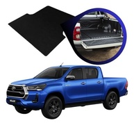 Tapete Protetor de Caçamba Hilux 2021-2023: Borracha Legítima e Resistente - imagem 4