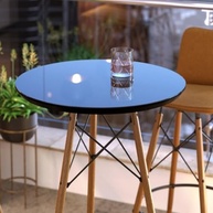 Mesa Alta Bistrô com Tampo de Vidro Temperado Redonda - Design Retrô Industrial para Varanda, Cozinha e Área Gourmet - imagem 2