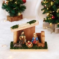 Presépio Natalino de Madeira com Manjedoura em Resina - Decoração Tradicional e Elegante para o Natal - imagem 3