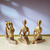 Kit 3 Mini Estátuas de Yoga Meditando em Resina Dourada com Glitter - 6cm - imagem 1