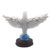 Imagem Divino Espírito Santo de Mesa em Resina 12 cm - Decoração Sagrada com Detalhes Exclusivos - imagem 5