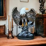 Águia Gavião Estatueta em Resina - Espanta Pombo e Decoração para Casa e Escritório - imagem 2