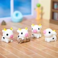 Conjunto de 4 Mini Estatuetas de Vaca Fofas - Decoração Encantadora para Casa e Escritório - imagem 3