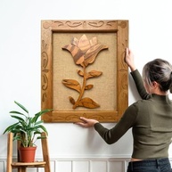 Quadro Decorativo Artesanal em Madeira Maciça com Flor de Lótus 64x54cm - Elegância Natural para Ambientes Sofisticados - imagem 3