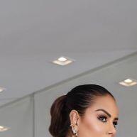 Jardineira de Linho Premium: Elegância Descomplicada ✨ - imagem 1