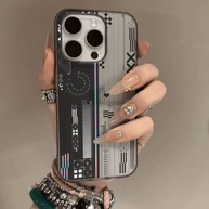 Capinha iPhone: Design Ondulado e Toque Premium - imagem 2