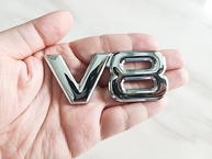 Emblema V8 3D Cromado WEERSHUN: Destaque e Estilo para Seu Carro (2 Unidades) - imagem 2