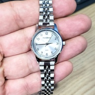 detalhe-cada-em-elegancia-mini-mondaine