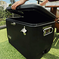 Caixa Térmica 51L Reunion™ All Black – Gelada por 4 dias! - imagem 2