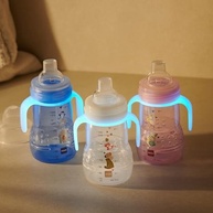 Copo MAM Trainer Night 220ml - Transição Segura e Divertida para Bebês - imagem 4