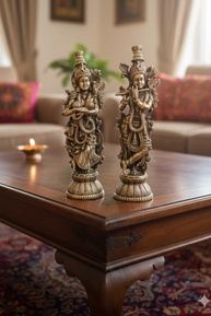 Estátuas de Radha e Krishna em Latão com Acabamento Dourado Antigo - Par Divino para Decoração de Templo - imagem 1