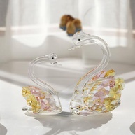 Escultura de Cisne em Cristal Amarelo Pastel - Estátua Decorativa de Vidro com Detalhes Dourados - imagem 1