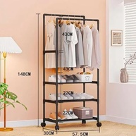 dupla-estilo-organize-de-praticidade-roupas-com-a-com-prateleiras-e-arara-a