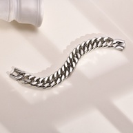 Pulseira Cubana Miami 10mm Vnox: Estilo e Durabilidade - imagem 2