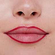 Essence 8H Matte: Lápis Labial Vermelho de Longa Duração - imagem 2