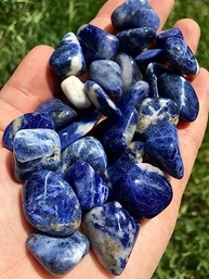 Pedra Sodalita Rolada 3cm a 4cm - Proteção e Equilíbrio Energético com Cristal Natural - imagem 3