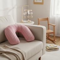 Almofada de Amamentação em Tricot com Zíper Formato U - Conforto e Segurança para Mãe e Bebê - imagem 1